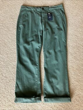 St John’s Bay Forest Green Chino Pants